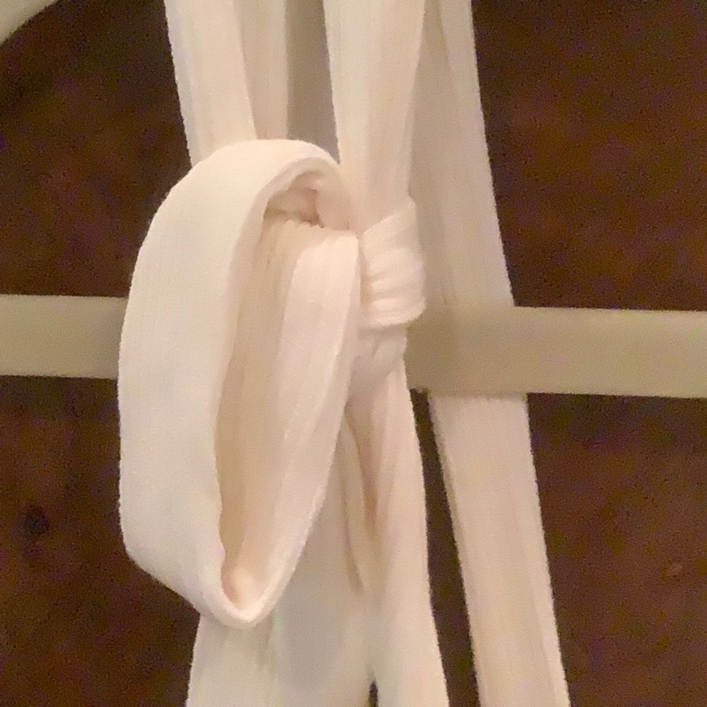 Top - Picture 3 of 5